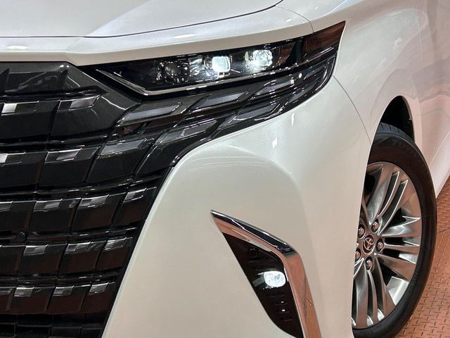 TOYOTA ALPHARD 2025 Image 31