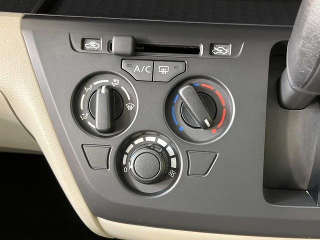 NISSAN ROOX 2023 Image 31