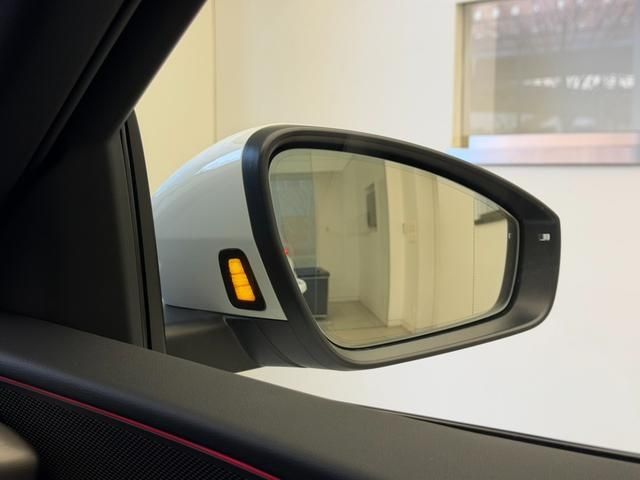 AUDI Q6 E-TRON 2025 Image 31