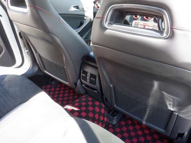 MERCEDES BENZ A CLAS 2017 Image 31