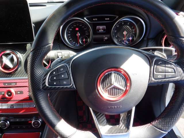 MERCEDES BENZ A CLAS 2017 Image 31