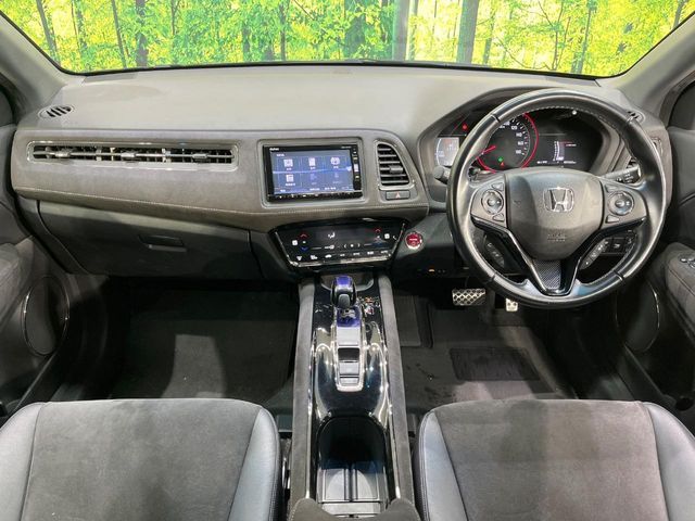 HONDA VEZEL HYBRID 2017 Image 31