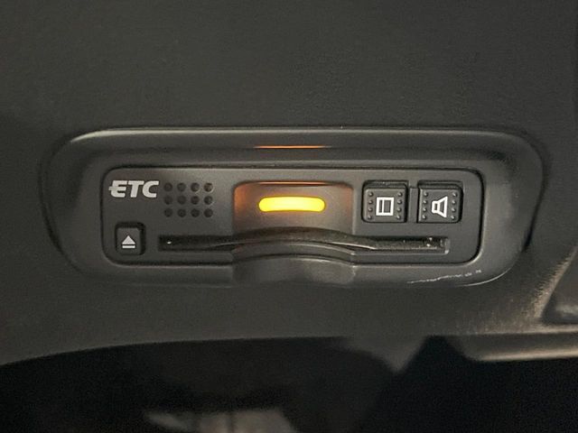 HONDA VEZEL HYBRID 2017 Image 31