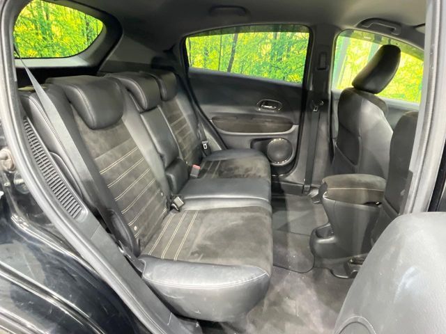 HONDA VEZEL HYBRID 2017 Image 31