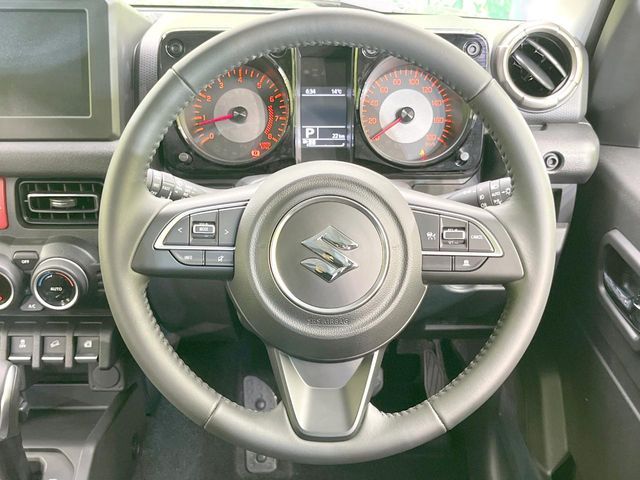 SUZUKI JIMNY NOMADE 2026 Image 31