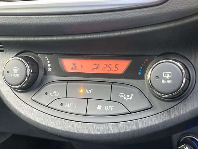 TOYOTA VITZ 2012 Image 31