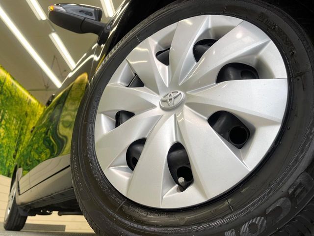 TOYOTA VITZ 2012 Image 31