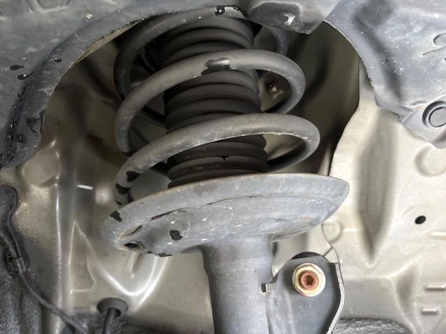 TOYOTA VITZ 2012 Image 31