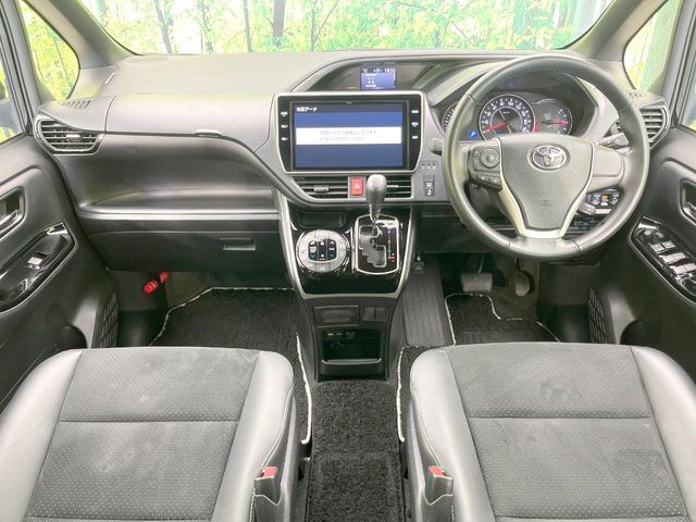 TOYOTA VOXY 2021 Image 31