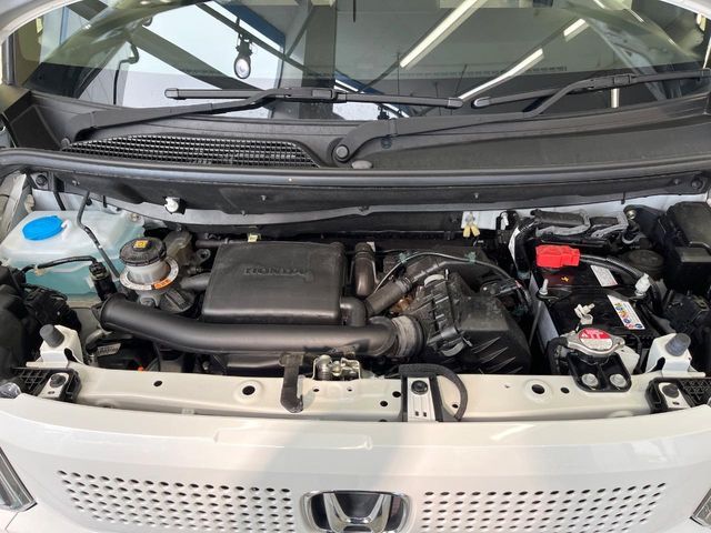 HONDA N BOX 2024 Image 31