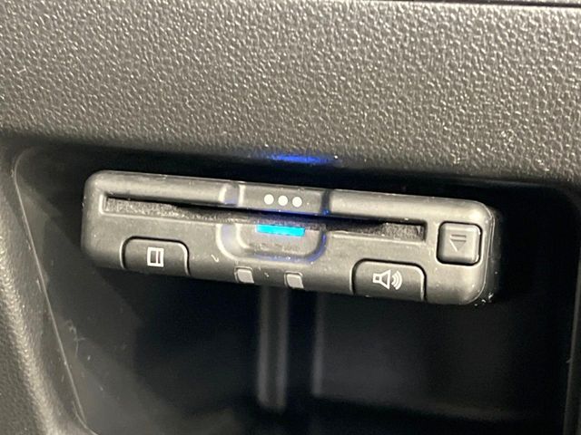 DAIHATSU TANTO CUSTOM 2017 Image 31