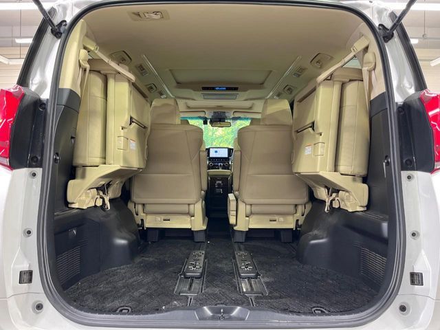 TOYOTA ALPHARD 2019 Image 31