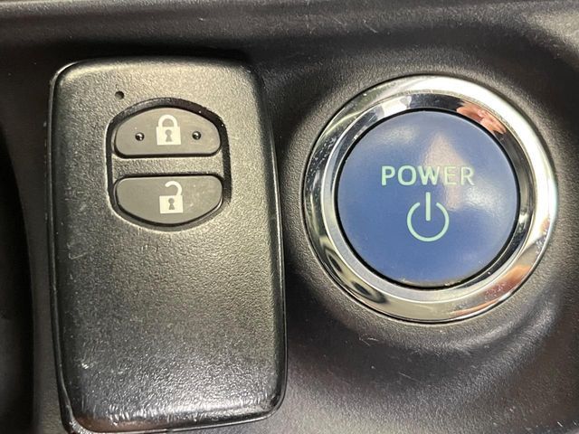 TOYOTA AQUA 2015 Image 31