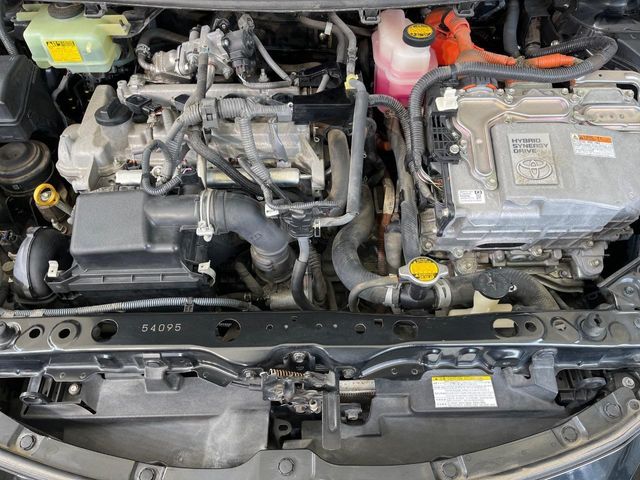 TOYOTA AQUA 2015 Image 31