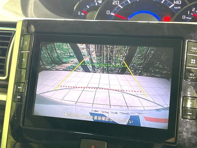 DAIHATSU TANTO CUSTOM 2017 Image 31