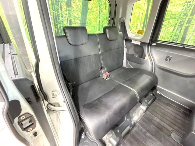 DAIHATSU TANTO CUSTOM 2017 Image 31