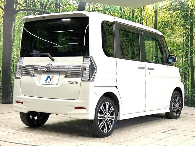 DAIHATSU TANTO CUSTOM 2017 Image 31