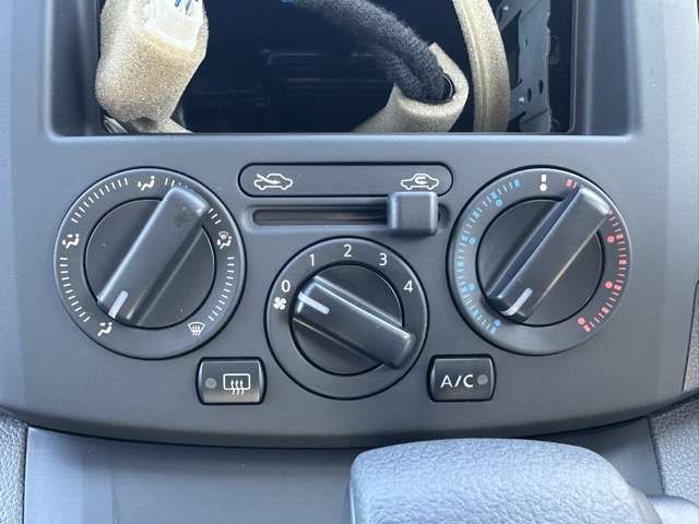 NISSAN NV200 VANETTE VAN 2022 Image 31