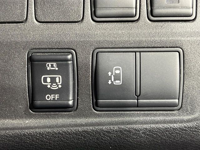 NISSAN SERENA  S-HYBRID 2017 Image 31