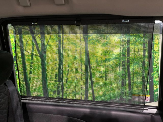 NISSAN SERENA  S-HYBRID 2017 Image 31