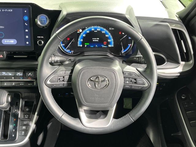 TOYOTA NOAH HYBRID 2022 Image 31