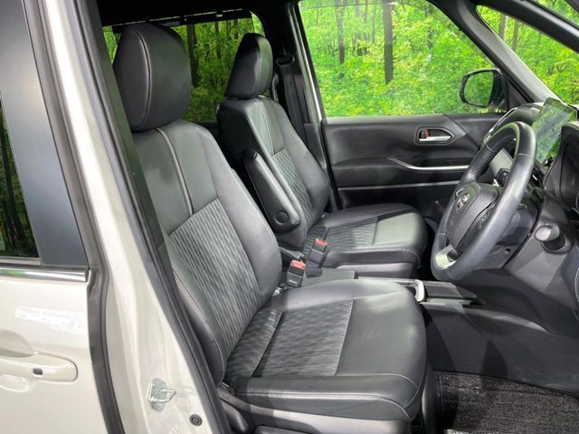 TOYOTA NOAH HYBRID 2022 Image 31