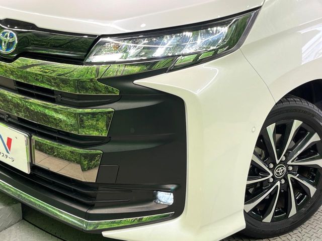 TOYOTA NOAH HYBRID 2022 Image 31