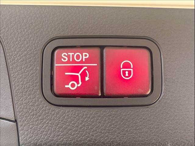 MERCEDES BENZ GLC CL 2019 Image 31