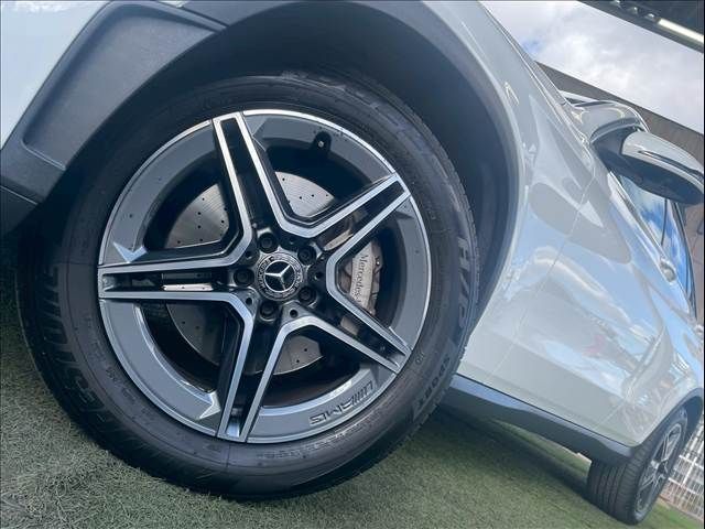 MERCEDES BENZ GLC CL 2019 Image 31