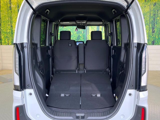 HONDA N BOX CUSTOM 2024 Image 31