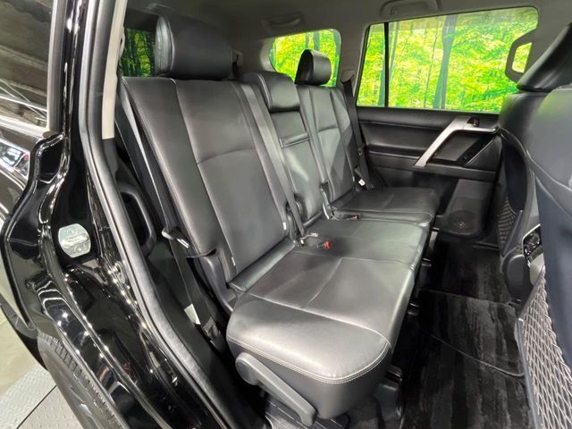 TOYOTA LANDCRUISER PRADO 2022 Image 31
