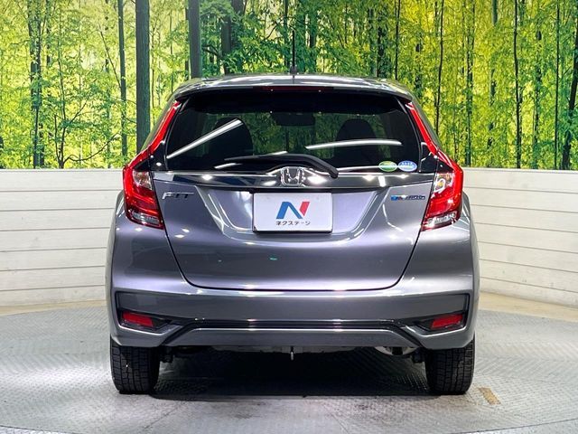 HONDA FIT HYBRID 2018 Image 31