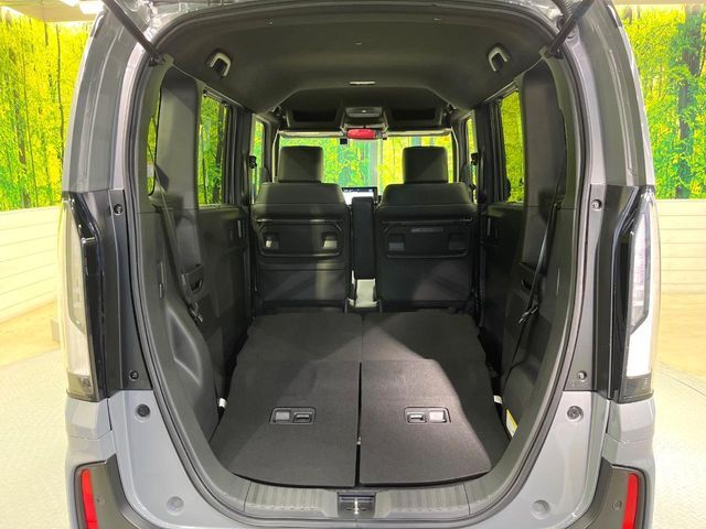 HONDA N BOX CUSTOM 2023 Image 31