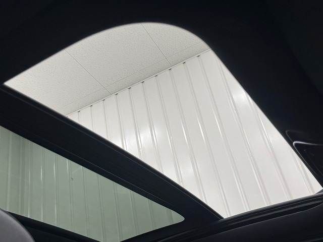 MERCEDES BENZ E CLAS 2024 Image 31