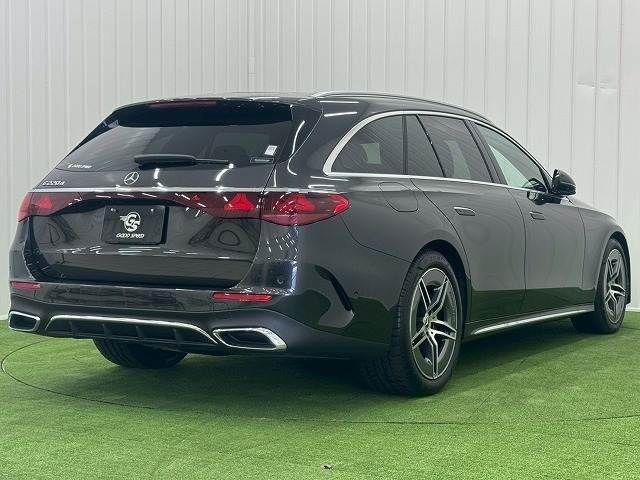 MERCEDES BENZ E CLAS 2024 Image 31