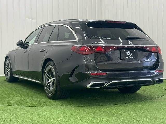 MERCEDES BENZ E CLAS 2024 Image 31