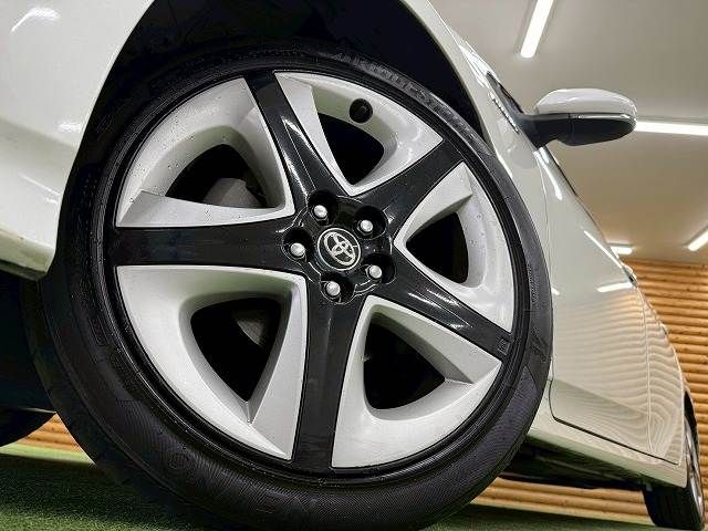 TOYOTA PRIUS 2016 Image 31