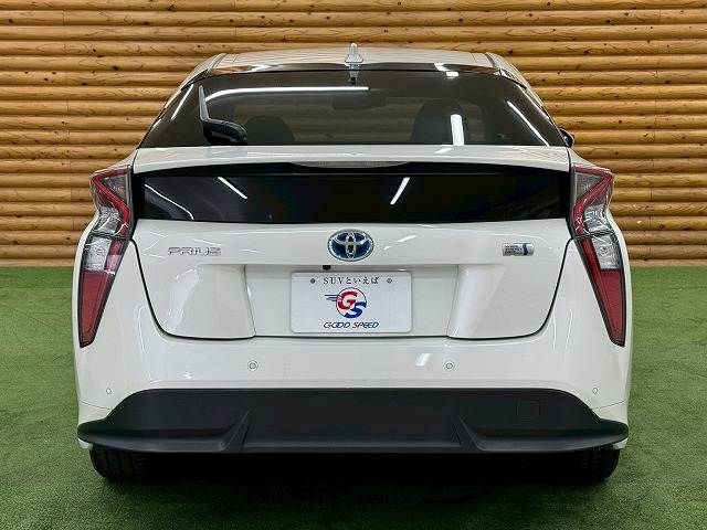 TOYOTA PRIUS 2016 Image 31