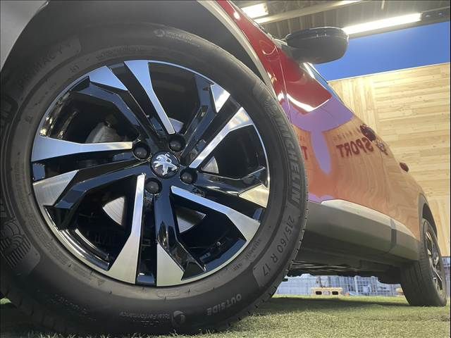 PEUGEOT 2008 2021 Image 31