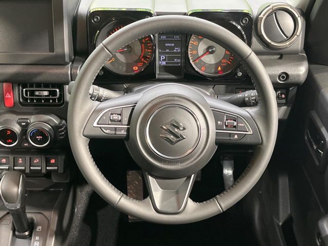 SUZUKI JIMNY NOMADE 2026 Image 31