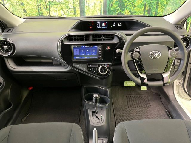 TOYOTA AQUA 2021 Image 31