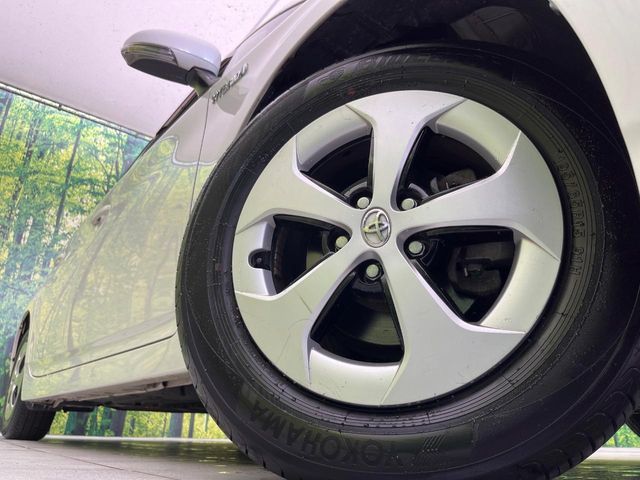 TOYOTA PRIUS 2012 Image 31