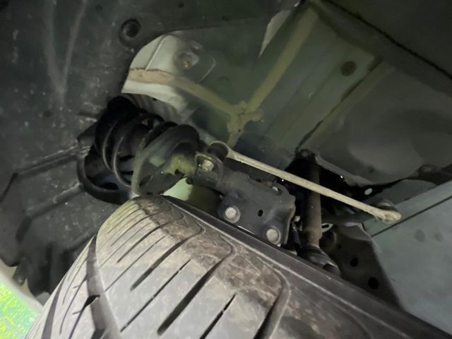 TOYOTA PRIUS 2012 Image 31