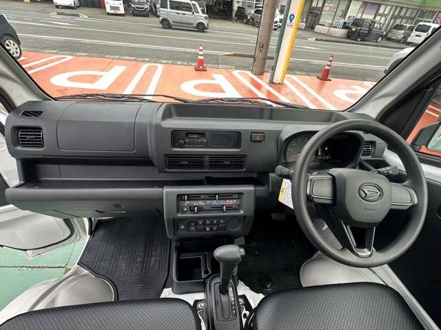 DAIHATSU HIJET TRUCK 4WD 2025 Image 31