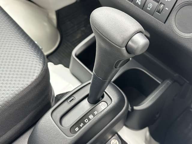 DAIHATSU HIJET TRUCK 4WD 2025 Image 31