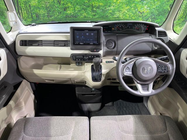 HONDA N BOX 2018 Image 31