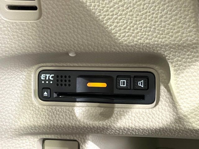 HONDA N BOX 2018 Image 31