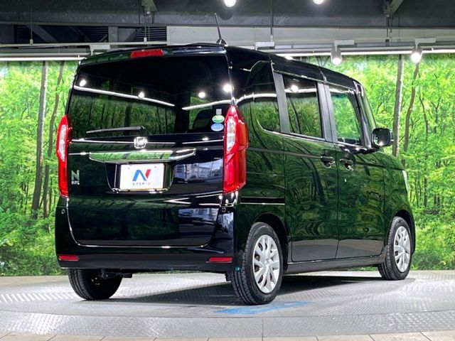 HONDA N BOX 2018 Image 31
