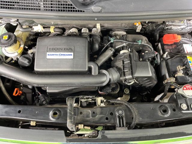 HONDA N BOX 2018 Image 31