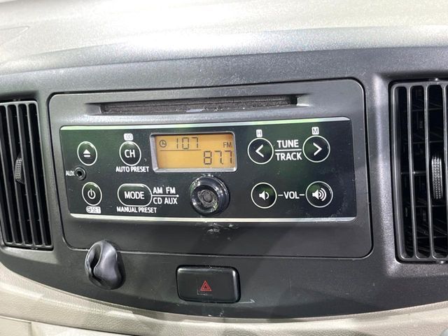 DAIHATSU MIRA E:S 2014 Image 31